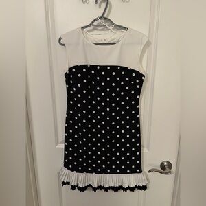 Sandra Darren Elegant Cream Dress
